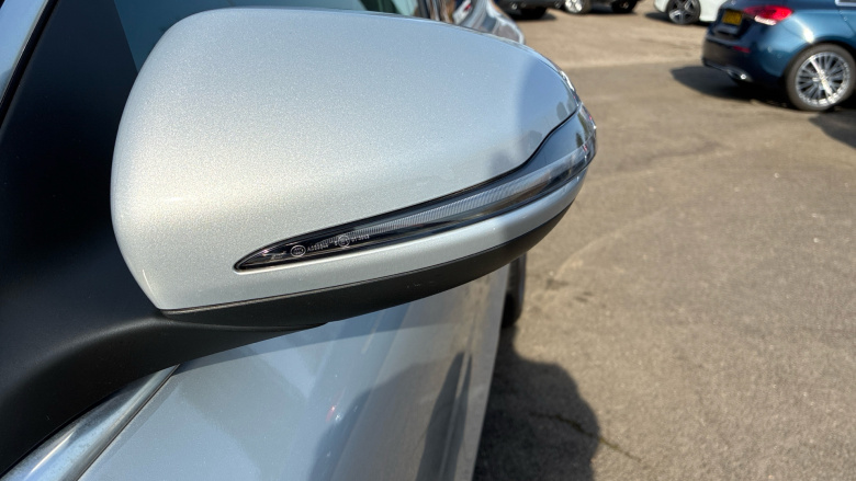 Mercedes-Benz GLA 200 AMG Line 5dr Auto Petrol Hatchback